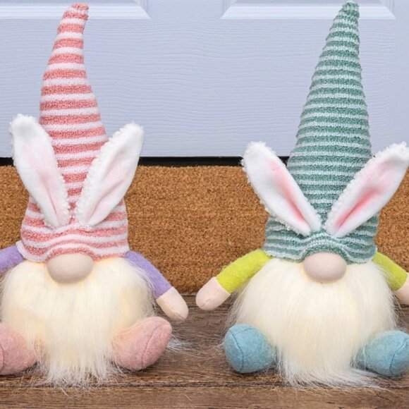 Easter Gnome w/LED - Picture 1 of 3